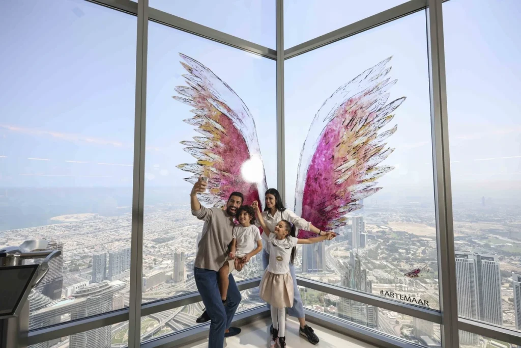 Burj Khalifa 124 - 125